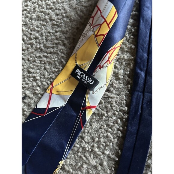 Lot Of 3 Disney Mickey Mouse, Goofy & Tigger Disney Dress Ties - Picture 4 of 6